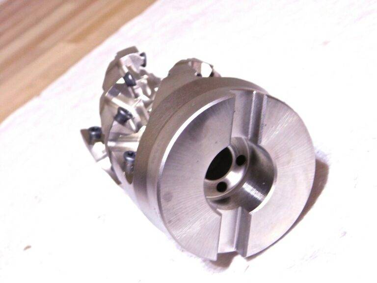 Hertel Indexible Copy Face Mill 2-1/2” Dia 1” Arbor 3-3/4” Ht HMC422R-25.004-4-2