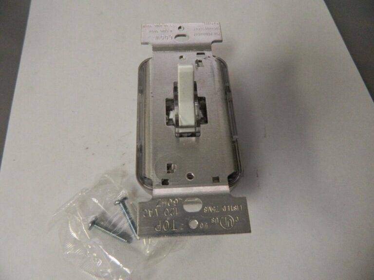 PASS & SEYMOUR - TOGGLE DIMMER 600W 3W LIGHTED WHITE QTY 2 T603-LW