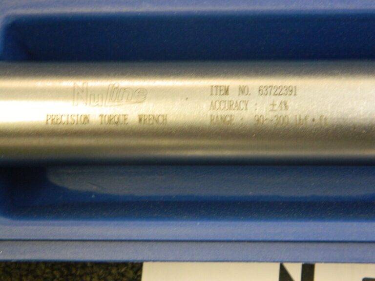 Nuline 3/4″ Drive Micrometer Torque Wrench 90 to 300 Ft/Lb NB-400C USED