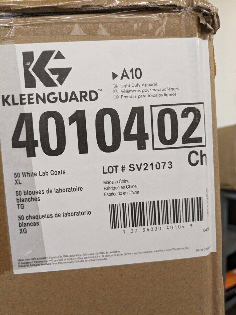 KleenGuard Pack of (50) A10 Size XL White Lab Coats 40104
