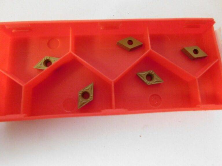 Dorian DCMT21.51 PEM Grade DPC25UT Carbide Turning Insert QTY 5 47131545