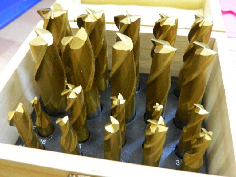 Interstate End Mill Set: High Speed Steel TiN Finish, Single Square End 320-0000