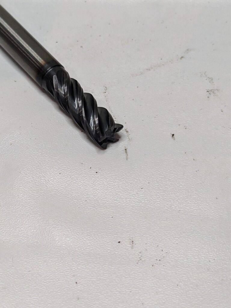 KENNAMETAL Corner Radius End Mill: 6 mm Dia, 13 mm LOC 3524488
