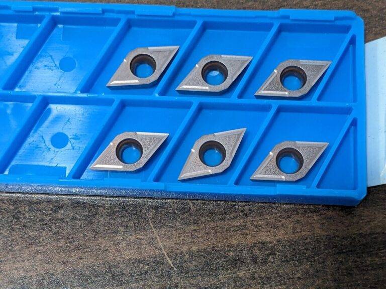 KYOCERA DCGT32502M PR1025 Carbide Turning Insert 8823338