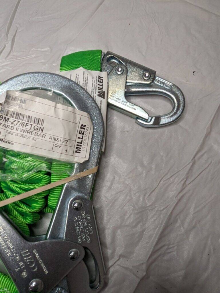 Miller 6', 1 Leg Locking Snap Hook Harness Shock Absorbing Lanyard 219M-Z7/6FTGN