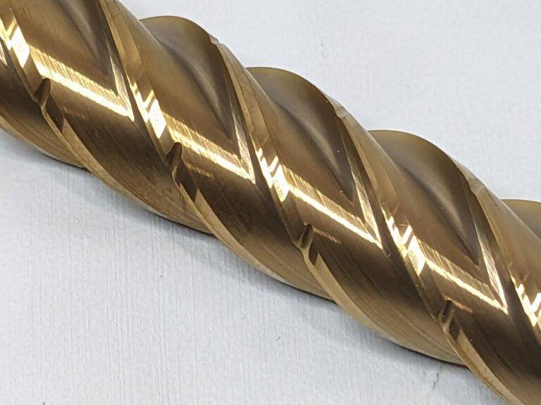Emuge TiNox-CUT Square End Mill w/Axial Through Coolant 5/8" Dia 5FL 2581TZ.0625
