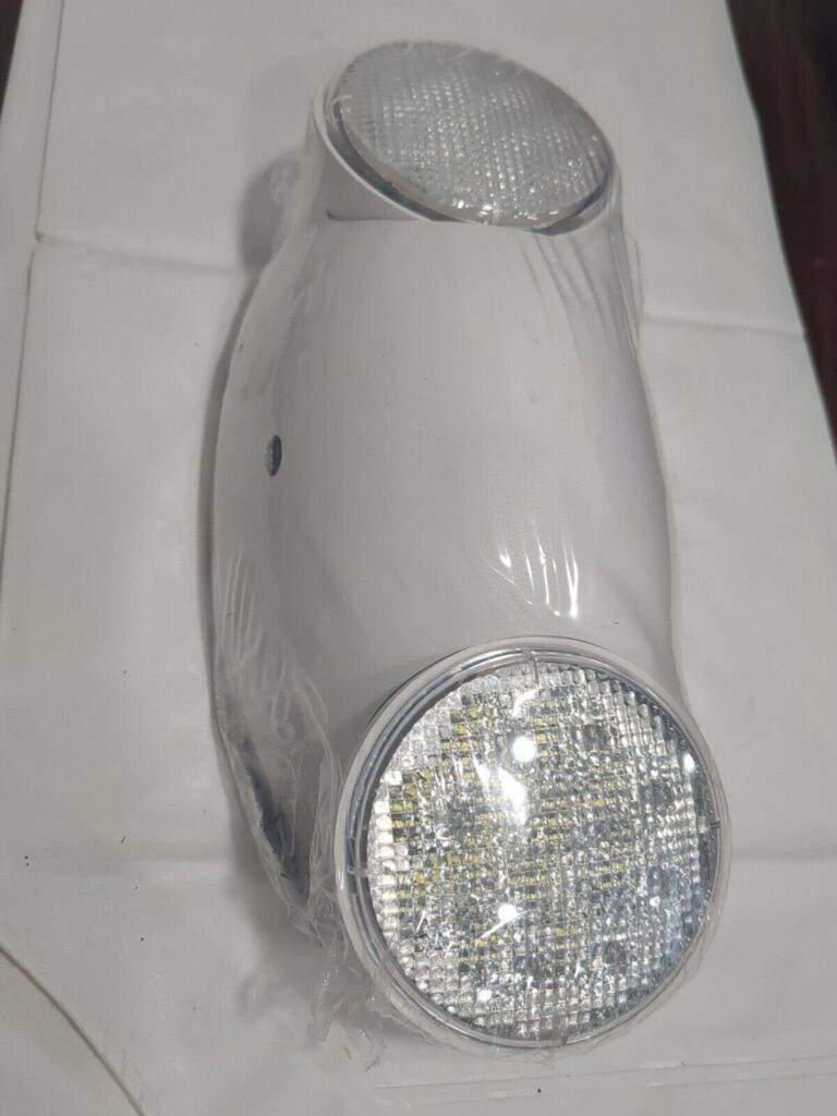 HUBBELL LIGHTING 2 Head LED Emergency Lighting Unit 93043108