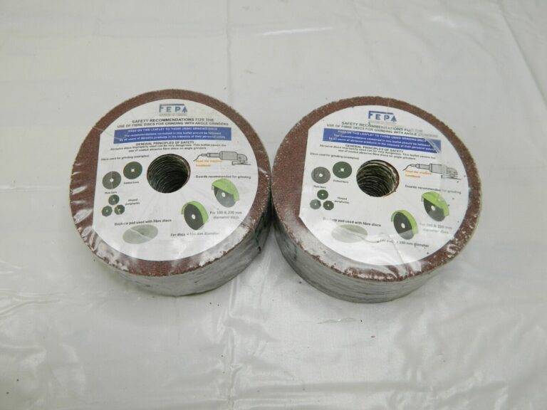 TRU-MAXX AO Fiber Disc: 4-1/2″ Disc Dia, 7/8″ Hole, 36 Grit Qty 50 04010732
