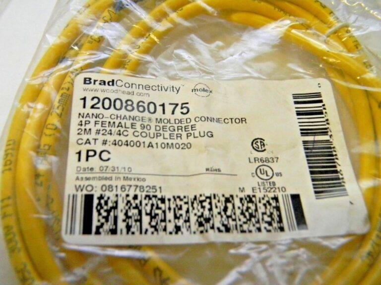 Brad Connectivity 3Amp Female 90° Cordset Sensor Receptacles Qty 3 404001A10M020