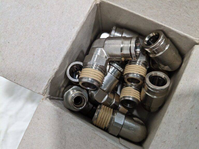 NORGREN PushToConnect Tube to Male&Tube to Male BSPT Tube Fitting 101470828