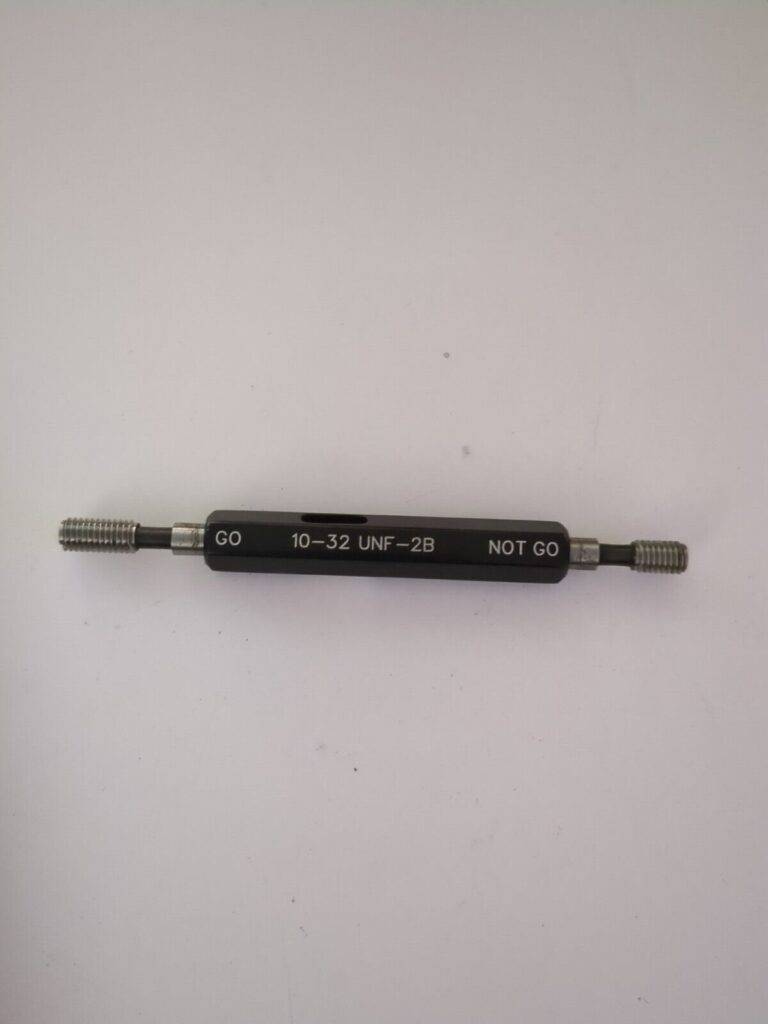 SPI Plug Thread Gage: #10-32 Thread, 2B Class, Double End 34-369-9