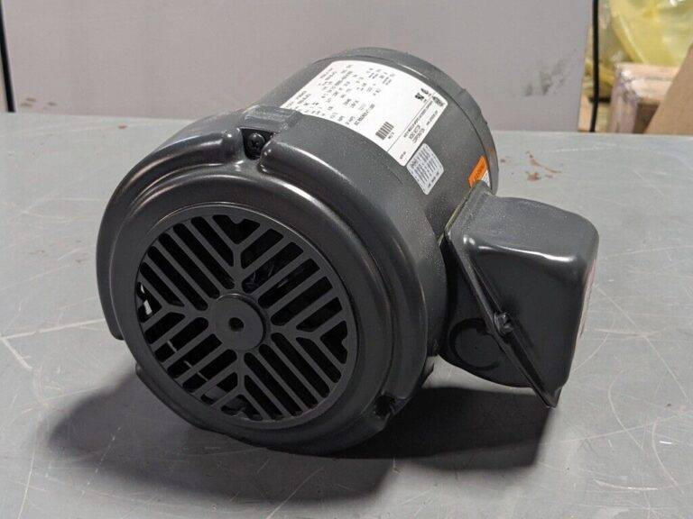 US Motors General Purpose C-Face Motor 1/2 HP 230/460v 3 Ph. U12S2ACR