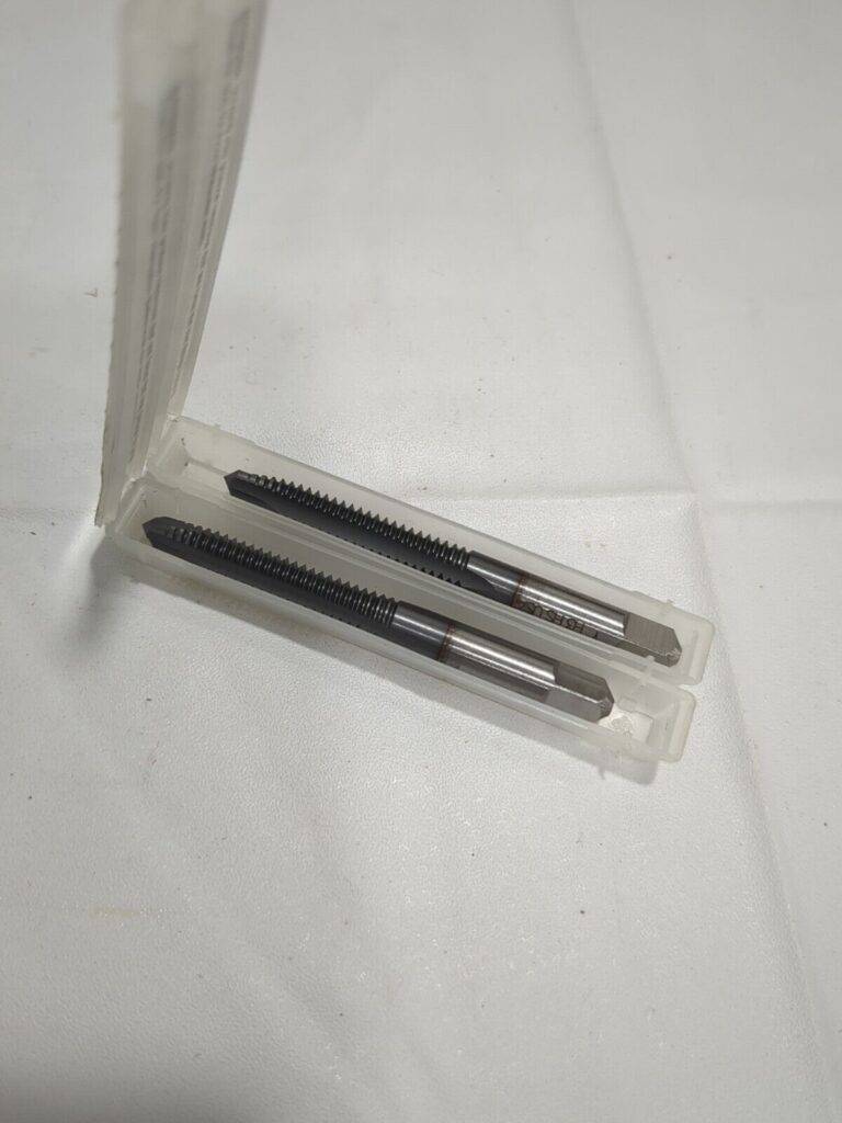 CLEVELAND Spiral Point Taps 2pk: 1/4-20 UNC, 3 Fl HSS C55386