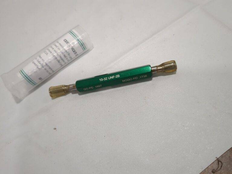 GF GAGE Plug Thread Gage: #10-32 Thread, 2B Class, Double End W0190322BS