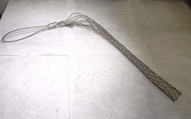 Woodhead 2-1/2" to 2.99" Tinned Bronze Offset Loop Support Grip 35068