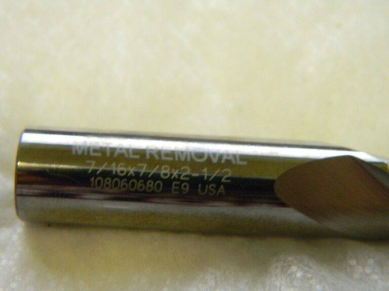 Metal Removal 7/16" x 7/16" x 7/8" x 2-1/2" 3FL Single End Mill M32240