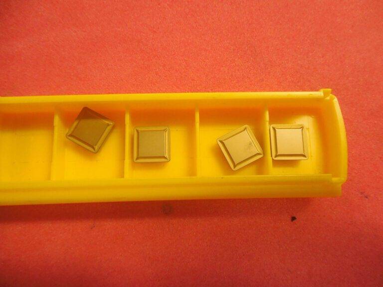 Kennametal SPMR090308 SPMR322 KC9315 Carbide Inserts Qty. 4 Inserts 1865190