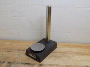 SPI Comparator Gage Stand 3-5/8" Flat Anvil 8" x 5" Meehanite Cast Iron Base