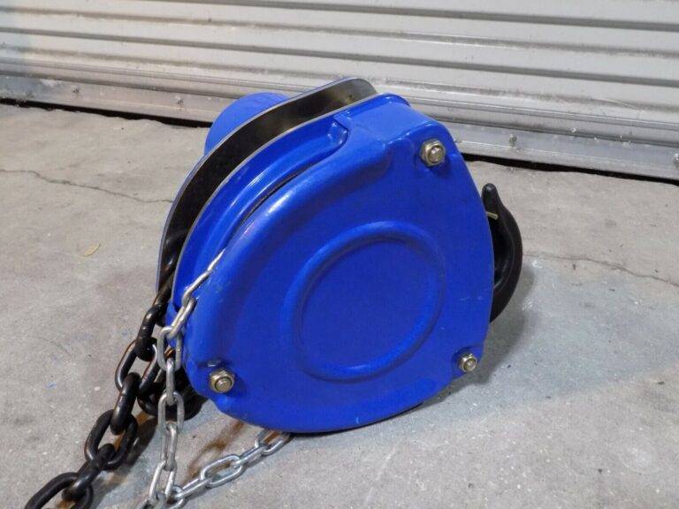 Heavy Duty Hand Chain Hoist 3 Ton Capacity 8 Ft. Lift Max.