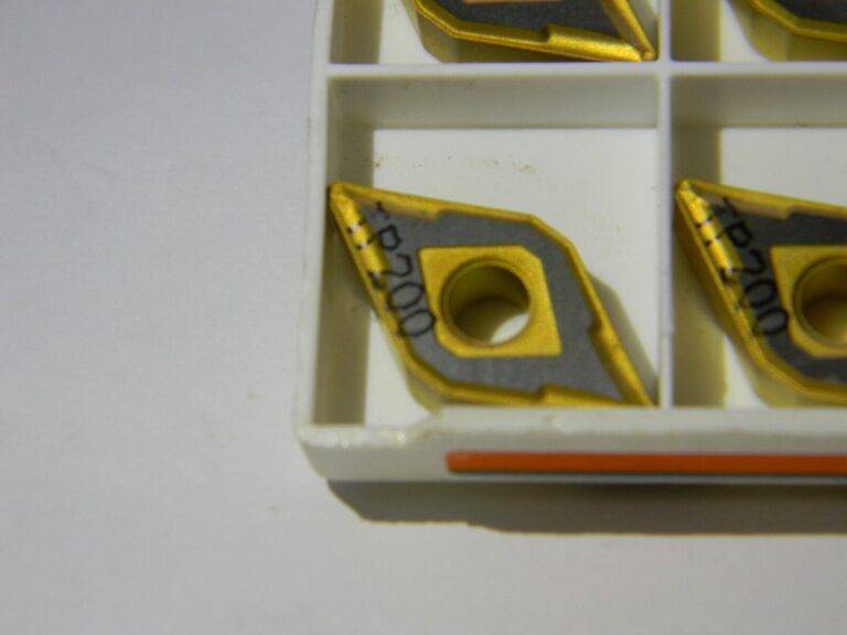 Seco Carbide Turning Inserts DNMG 442- MF2 DNMG150608-MF2 TP200 Qty 10 69695