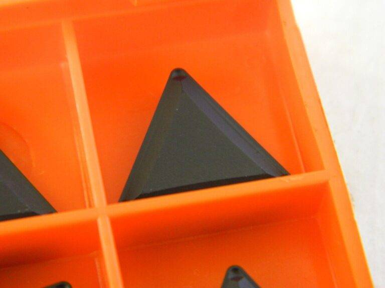 HERTEL TPMR 322 –P5 HCP550T qty 10 Carbide Turning Inserts 42800391