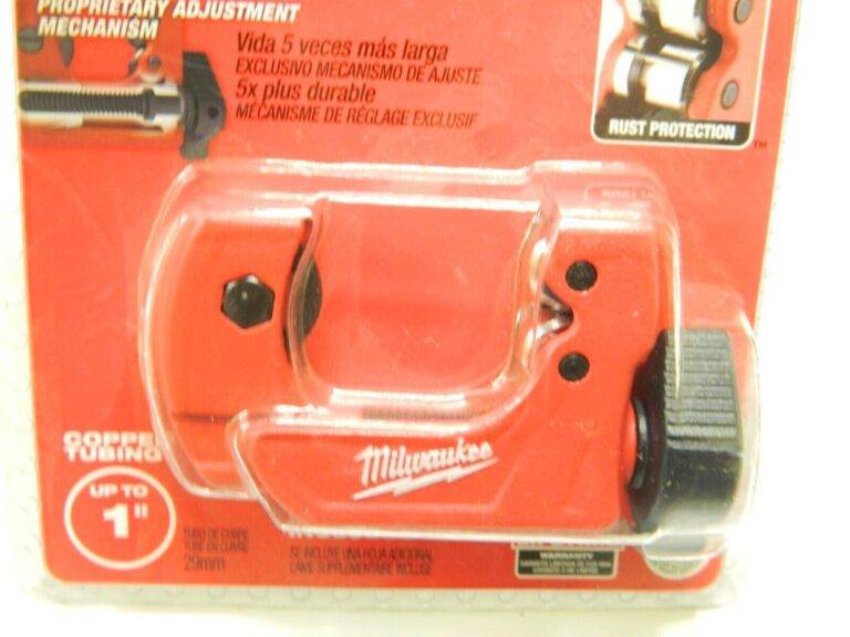 MILWAUKEE TOOL Hand Tube Cutter: 1/8 to 1″ Tube Cuts Copper 48-22-4251