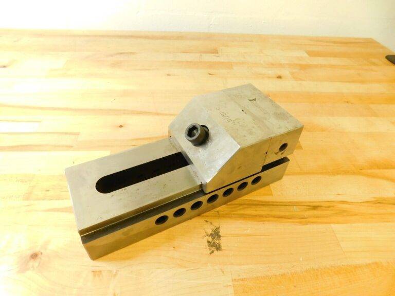 INTERSTATE Toolmaker's Vise 3-15/16" Jaw Width 5"Jaw Opening Capacity 201701067