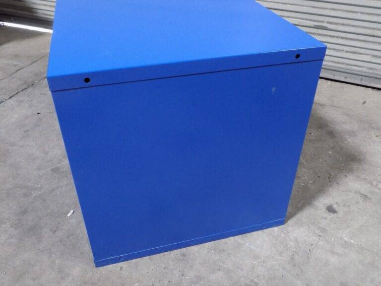 Vidmar Industrial 2-Door Storage Cabinet 60 x 27 x 27 LOCKED SHUT w/ NO KEYS