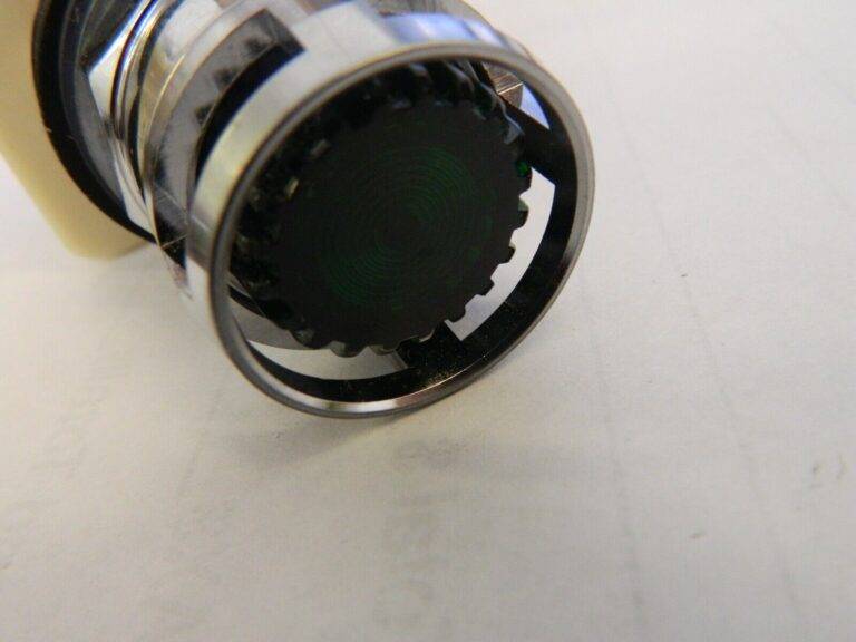 SCHNEIDER ELECTRIC Push-Button Switch: 30 mm Mounting Hole Dia 9001K3L38LGG