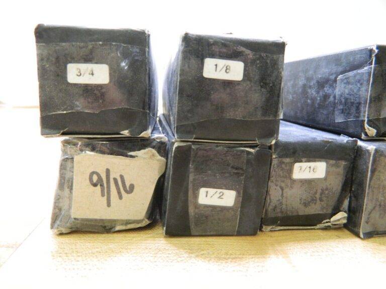 Collet Set: 10 Pc, 1/8 to 3/4″ Capacity Increments of 1/16″ INCOMPLETE 231-0011