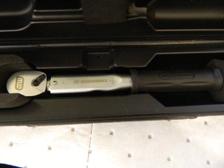 GEARWRENCH Torque Wrench: 1/4″ Drive 85160