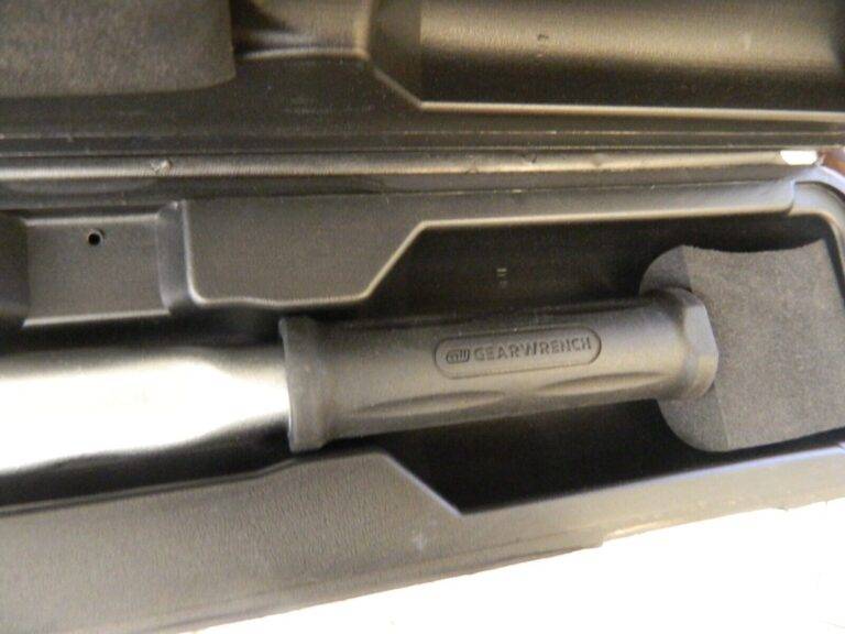 GEARWRENCH Torque Wrench: 1/4″ Drive 85160