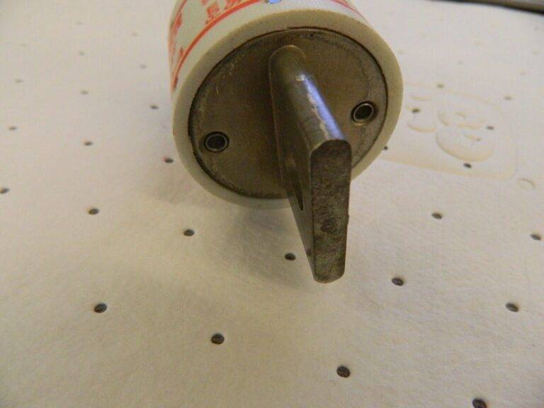 FERRAZ SHAWMUT Fuse: 800 A, 3-27/32″ OAL, 1-1/2″ Dia A25X800-4