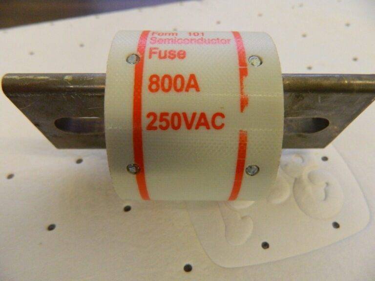 FERRAZ SHAWMUT Fuse: 800 A, 3-27/32″ OAL, 1-1/2″ Dia A25X800-4