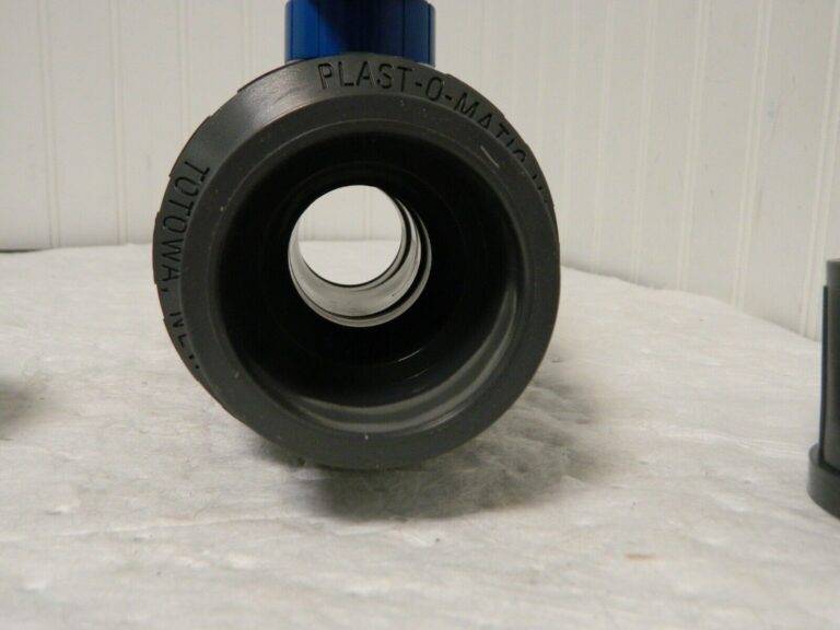 Plast-O-Matic Manual Ball Valve PVC 2" Epdm Threaded MBV200EPT-PV