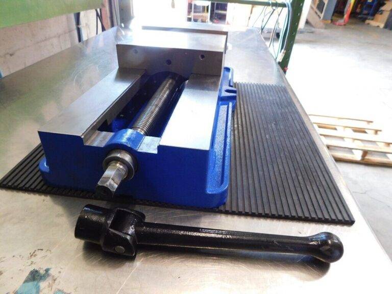 VALUE COLLECTION Machine Vise: 8″ Jaw Width 8″ Jaw Opening Horizontal 428-7280