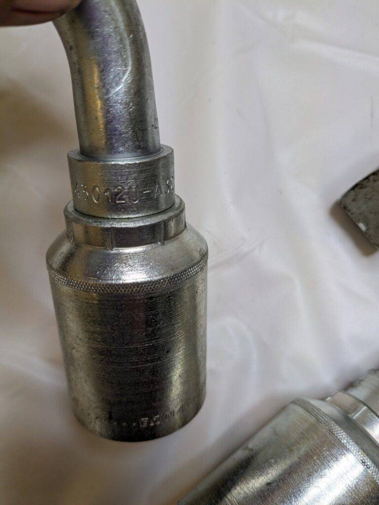 EATON Hydraulic Hose Short Drop Female Swivel 90 ° Elbow Qty 2 4SA12FRB12-BG