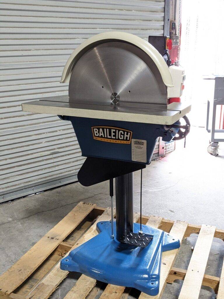Baileigh Heavy Duty 20" Disc Grinder w/ Brake 1100 RPM 220v 1 Ph 1019164 Damaged