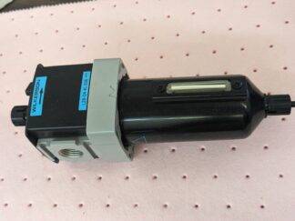 WILKERSON Standard Compressed Air Lubricator: 1/2″ Port, NPT Ends L28-04-KL00B