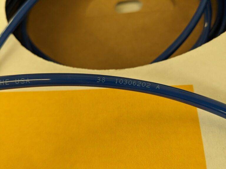 PARKER Polyurethane Tube: 100' Long 95UM6X1BLU0100