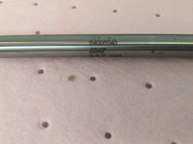 Chucking Reamer: 0.554″ Dia, 8″ OAL Carbide-Tipped 24005540