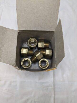 PARKER Industrial Pipe Adapter: 3/4″ Female & Male Thread Qty 7 222P-12-12