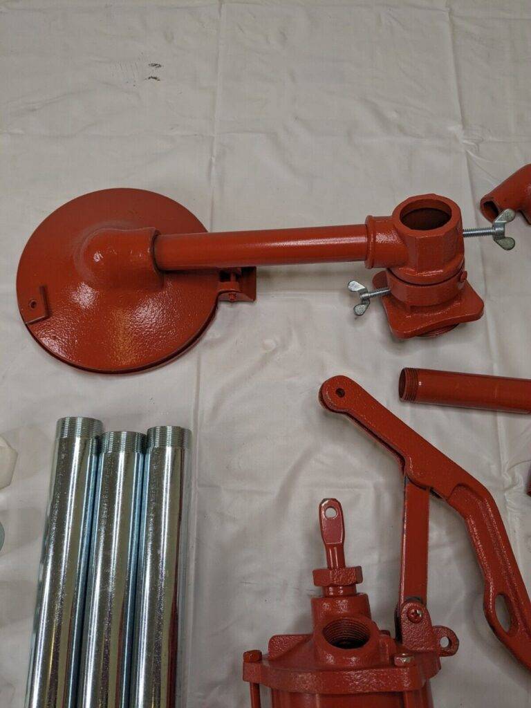 Wesco Cast Iron Hand Operated Lever Pump 16 oz per Stroke 272210