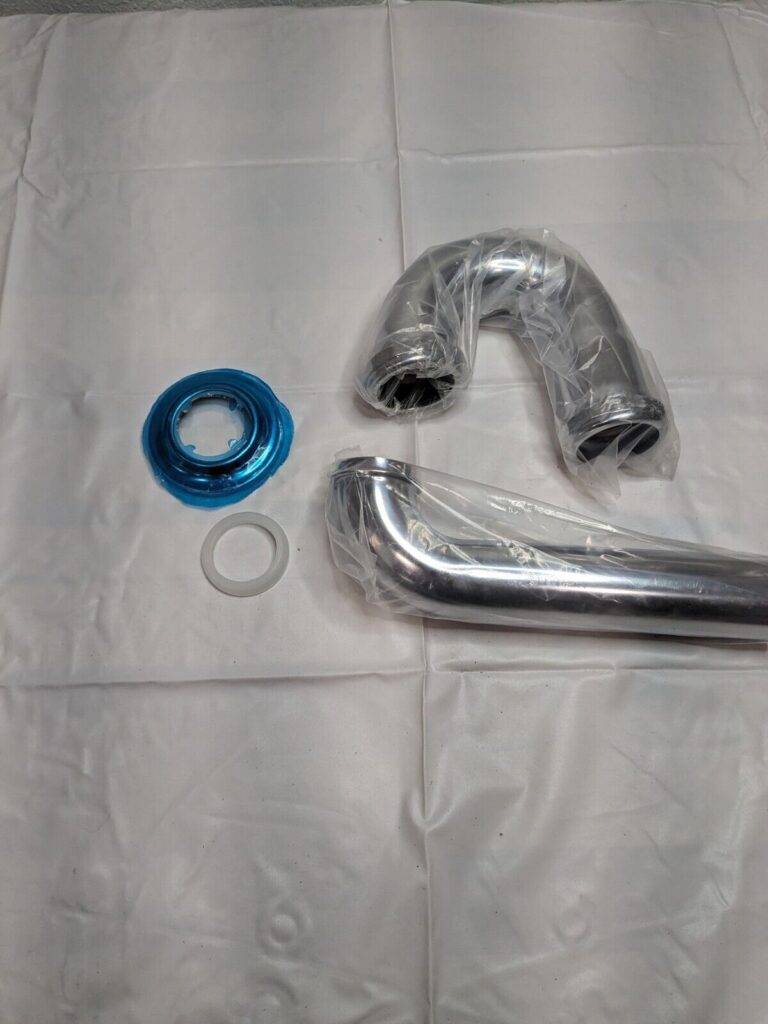 JB Products Less Cleanout W/Low Flange P-Trap CP1-1/2" 17GA 105