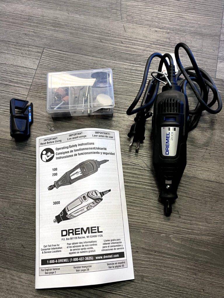 DREMEL 120 Volt Electric Rotary Tool Kit 15,000 to 35,000 RPM, 1.15 Amps