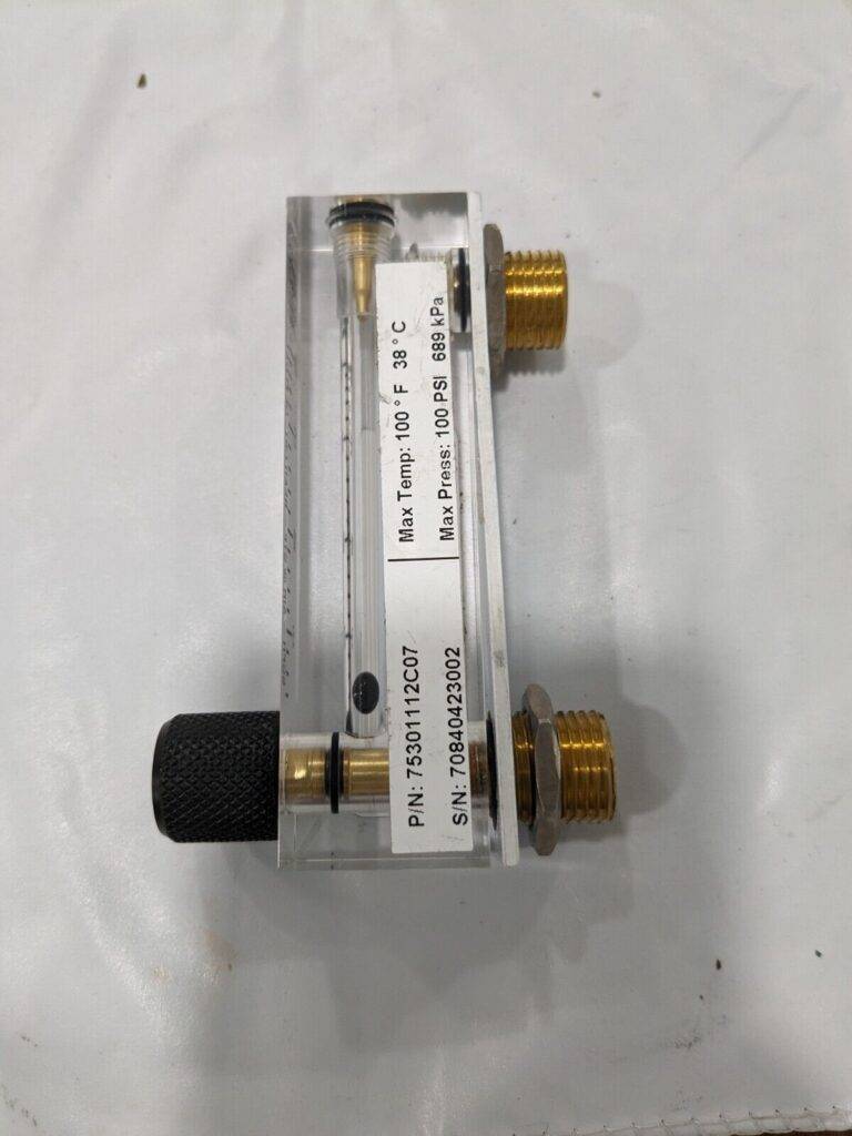 KING 1/4″ F Port Block Style, Panel Mount Flowmeter 75301112C-07
