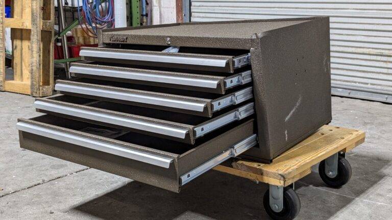 KENNEDY Tool Chest 5 Drawers 20″ OAD 16-5/8″ OAH 29″ OAW 2805XB Damaged
