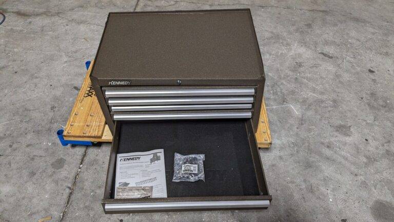 KENNEDY Tool Chest 5 Drawers 20″ OAD 16-5/8″ OAH 29″ OAW 2805XB Damaged