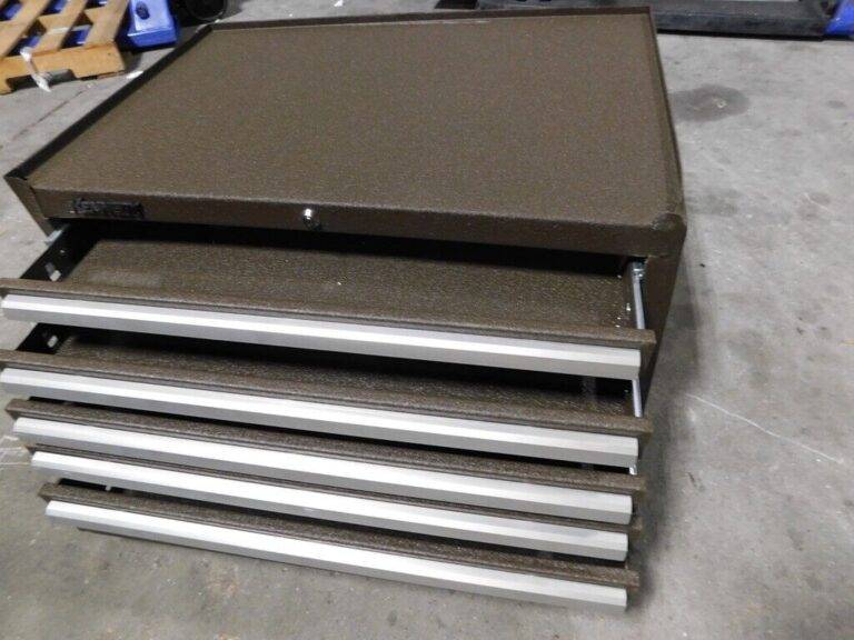 KENNEDY Tool Chest 5 Drawers 20″ OAD 16-5/8″ OAH 29″ OAW 2805XB Damaged