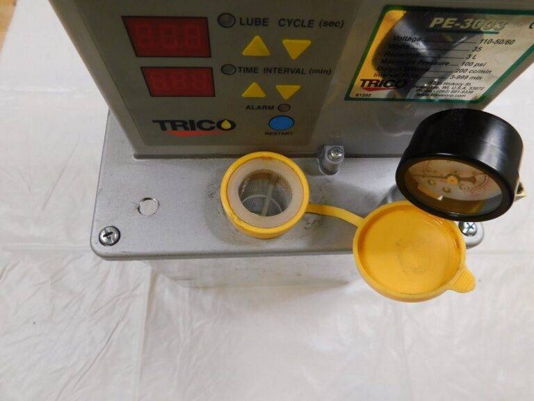 TRICO Automatic Electric Central Lubrication System Pump 3L Cap .2 cm/hr PE-3003